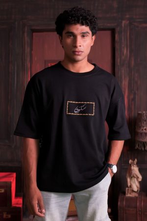 Manzil — Black Oversized T-Shirt